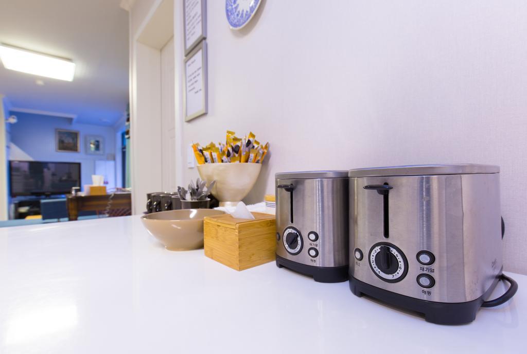 Oh Blue Guesthouse Сеул Екстериор снимка