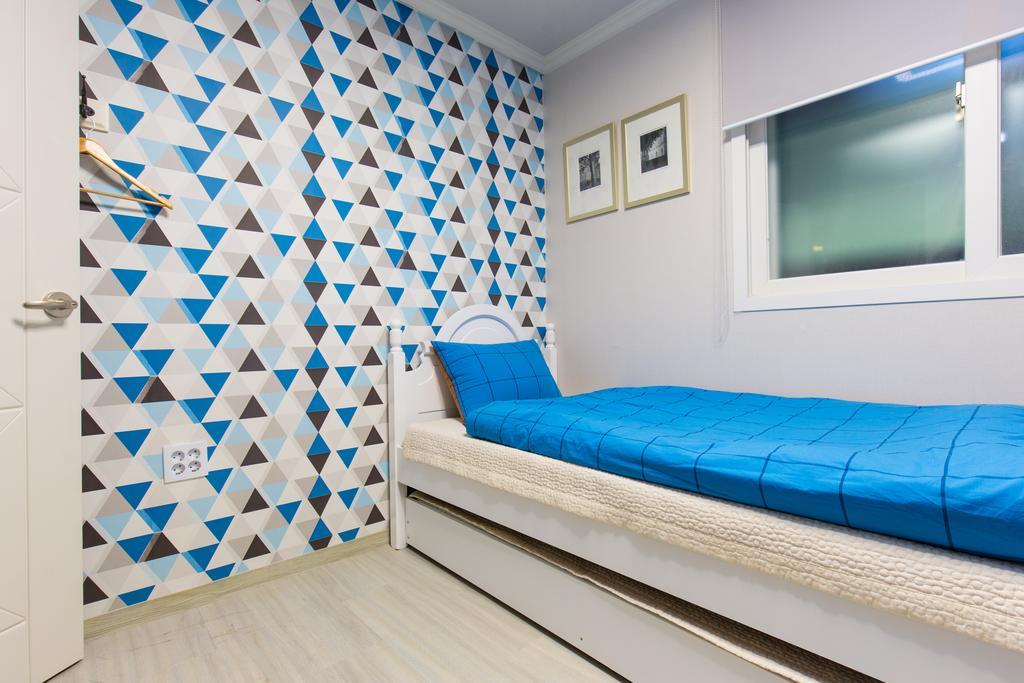 Oh Blue Guesthouse Сеул Стая снимка