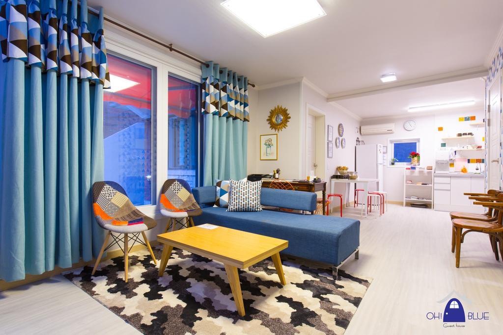 Oh Blue Guesthouse Сеул Стая снимка